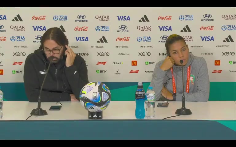 离谱！BBC记者询问摩洛哥女足队长：球队中是否有同性恋球员？